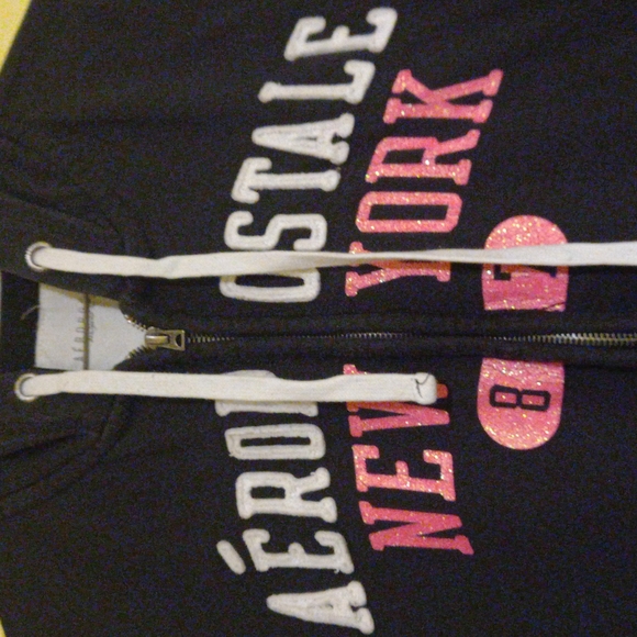 Aeropostale - Picture 2 of 8